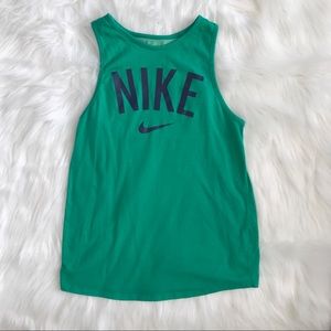 ｎｉｋｅ ｄｒｉ-ｆｉｔ ｔａｎｋ